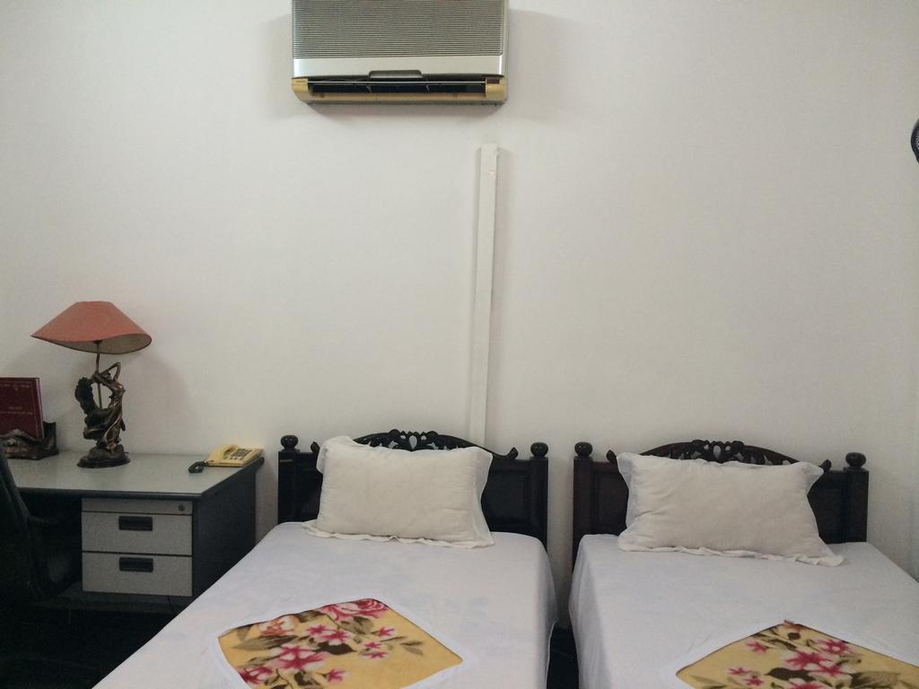 Ngoc Linh Hotel Hanoi Room photo