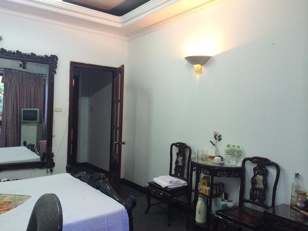 Ngoc Linh Hotel Hanoi Exterior photo